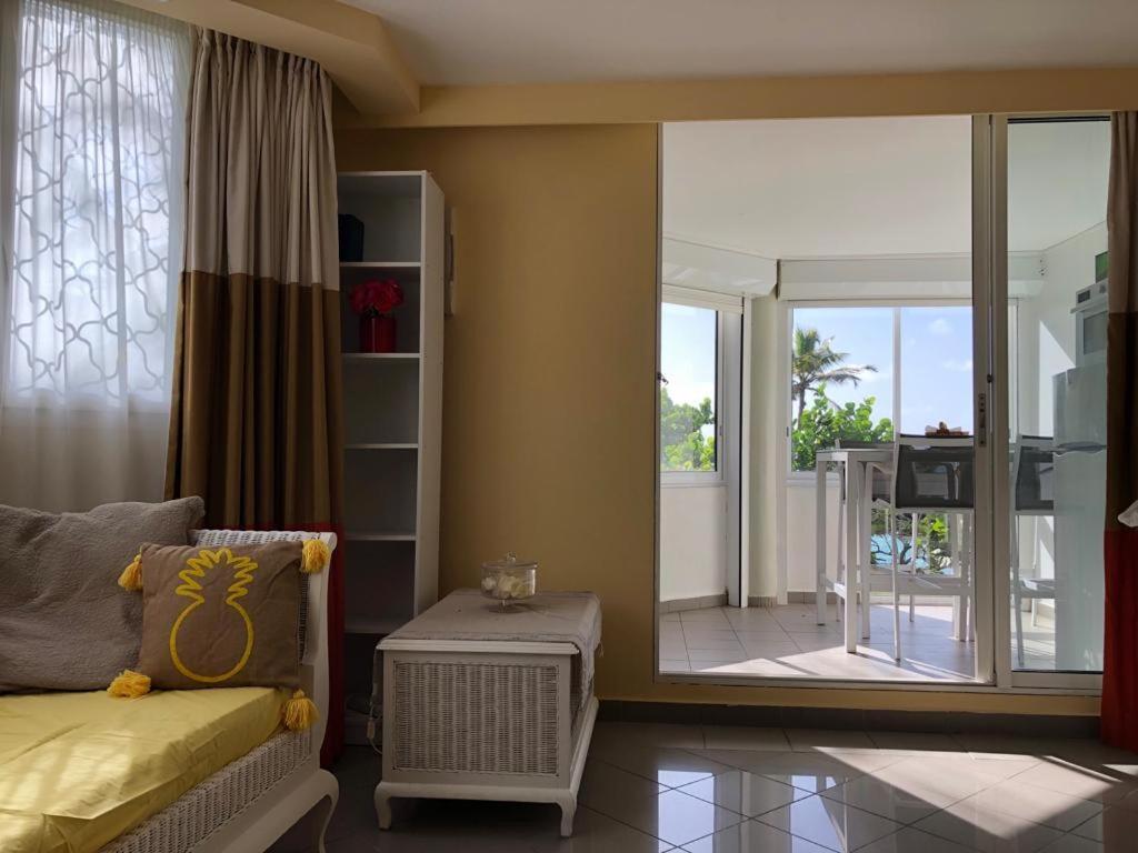 Beau Lumineux Vue Acces Et Piscine * Le Gosier (Grande-Terre)